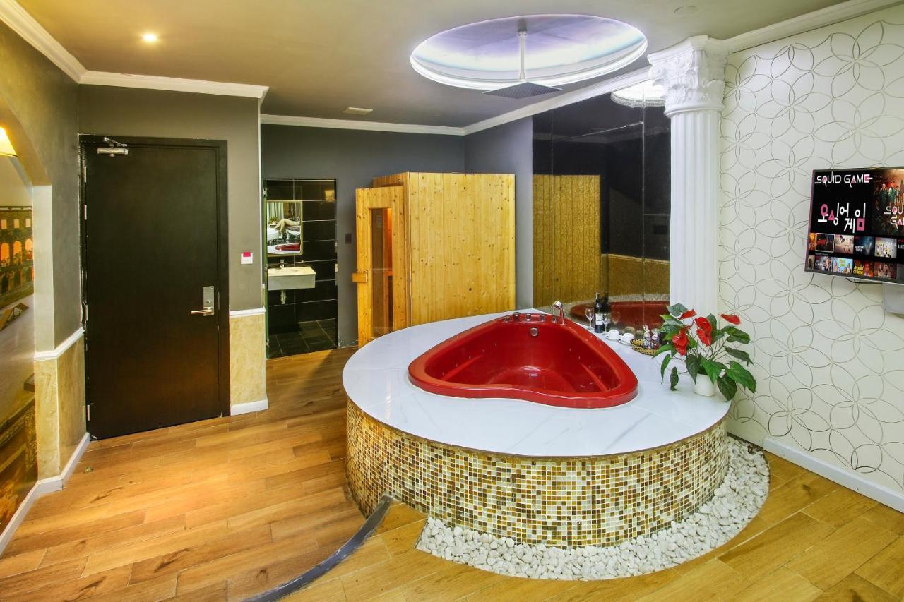 Bonita Tht (Adults Only) Hotel Ho Si Minh-város Kültér fotó